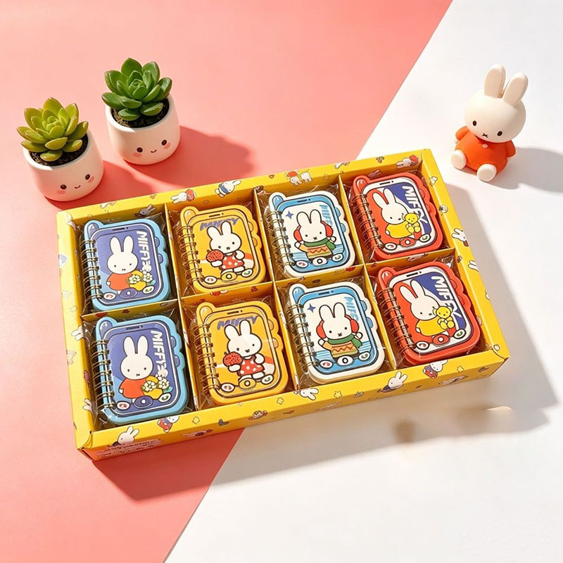 Caderno Fofo Miffy em Formato  - Anime Cosplay Coloring Pages avaliação e preço